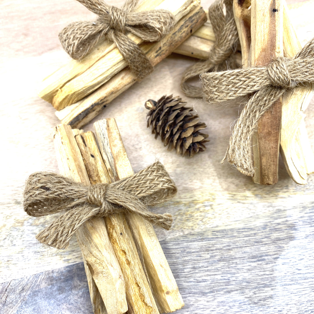How to Use Palo Santo As a Smudge