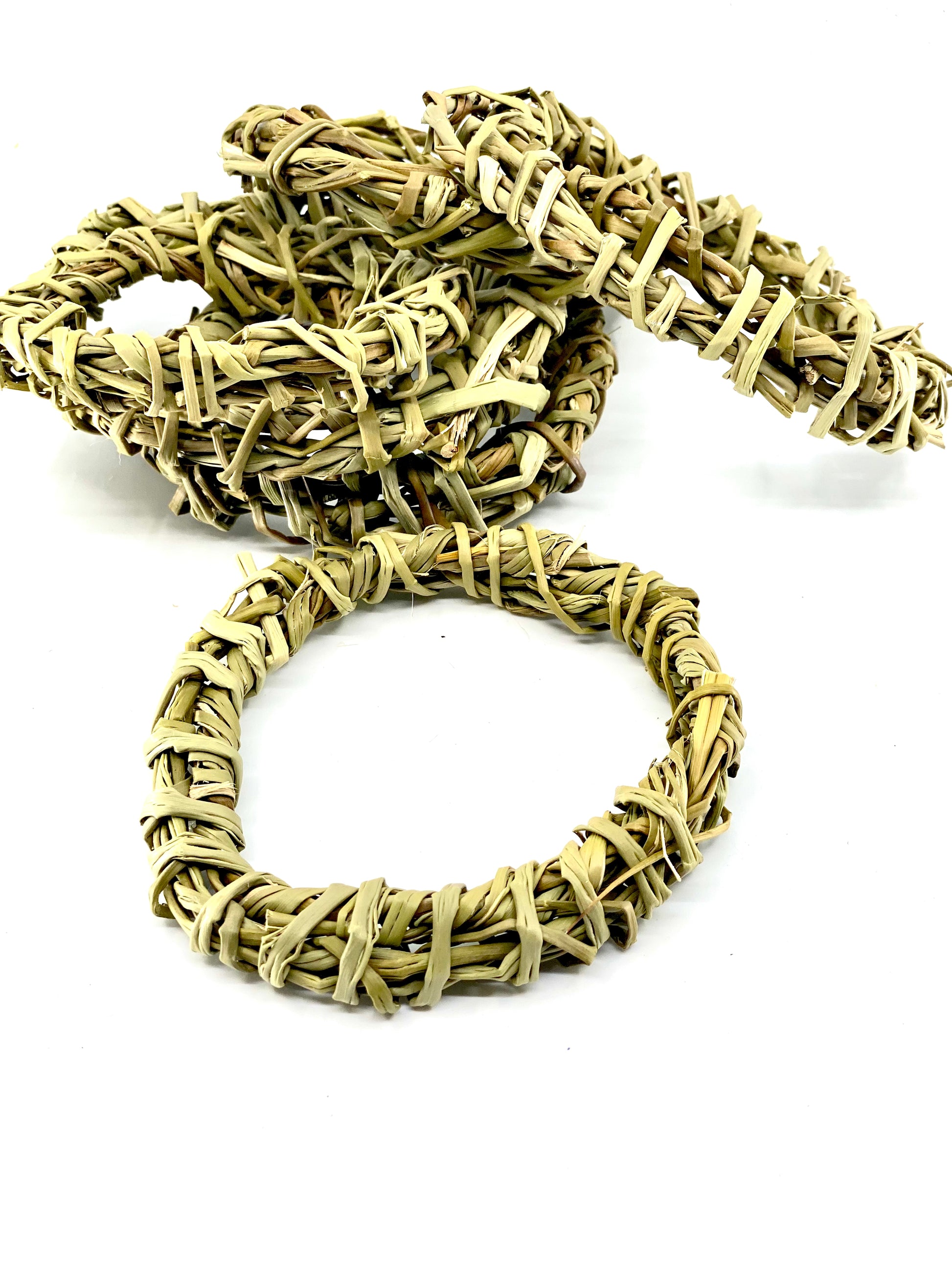 Sweetgrass Wreath Forms, 4” Sunsum®