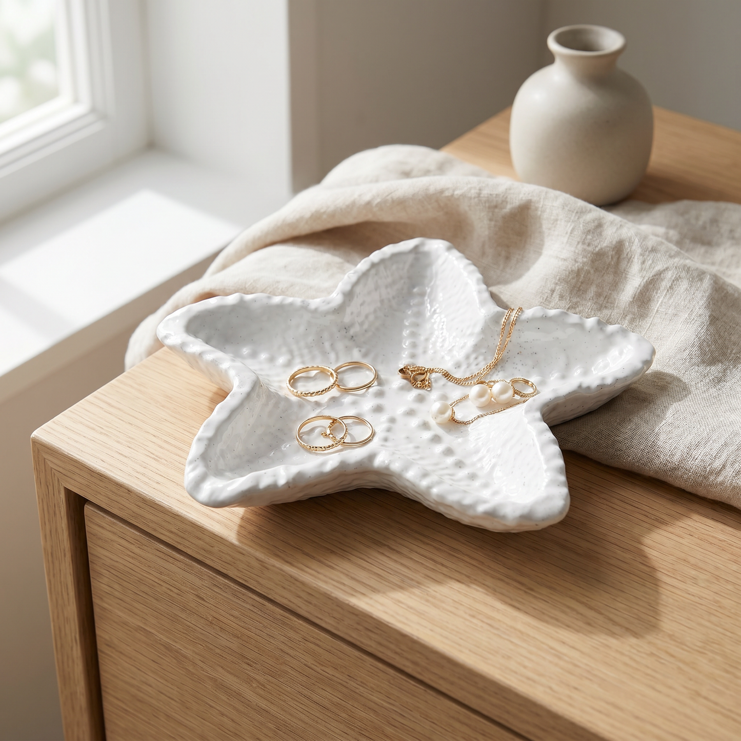 Starfish Tray, Gypsum White 4”