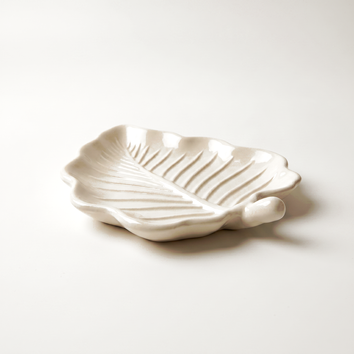 Monstera Leaf Tray, Gypsum White