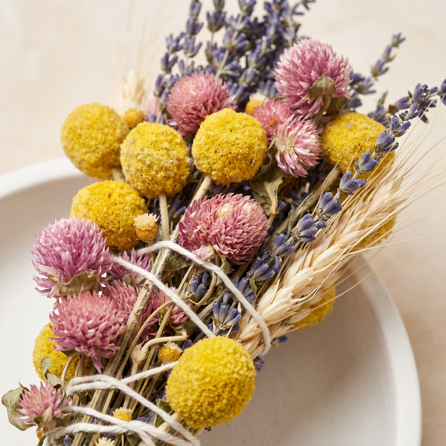 Lavender & Wheat Floral Wand Smudge Stick 6" | Lavender & Wheat Botanical Detail | Sunsum®