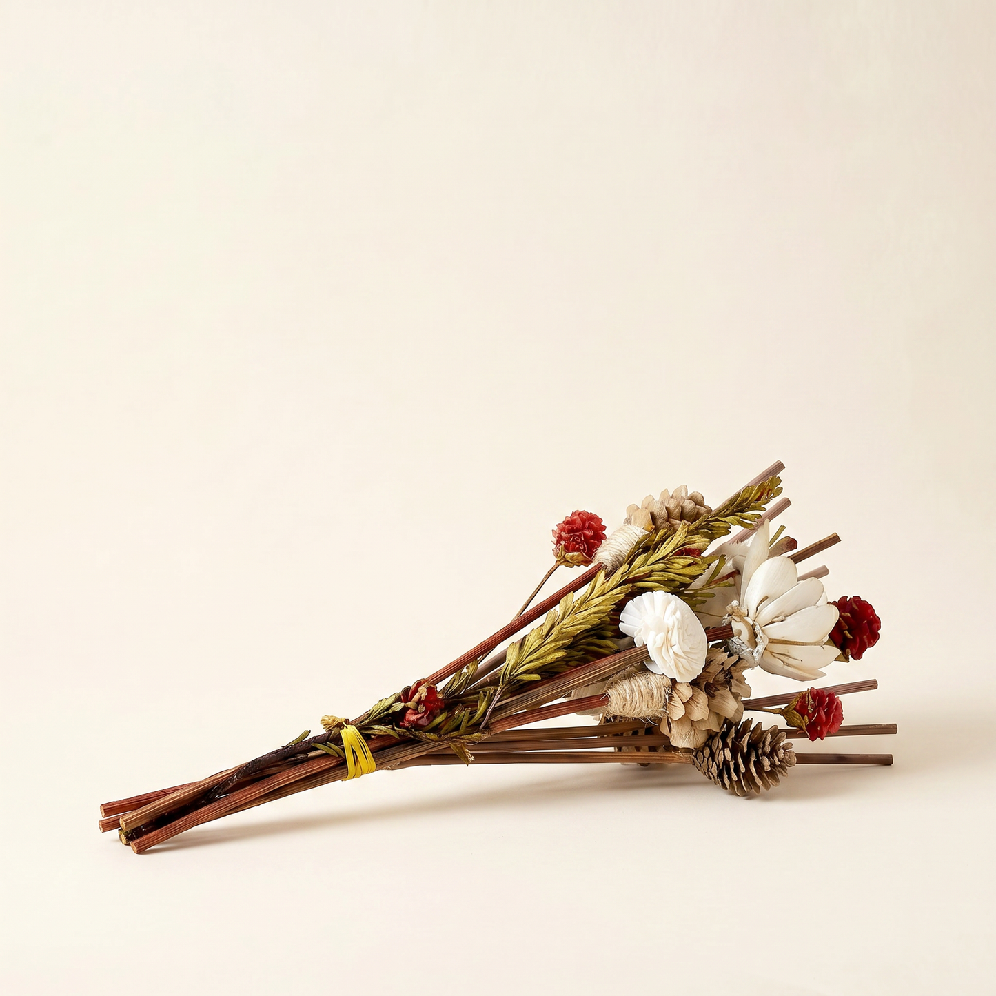Mountain's Edge Reed Diffuser Sticks | Botanical Reed Bundle Arrangement | Sunsum®
