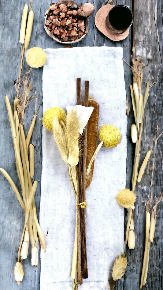 The Wetlands Rattan Wood Flower Reed Diffuser Sticks | Cattails, Pampas & Craspedia | Sunsum®