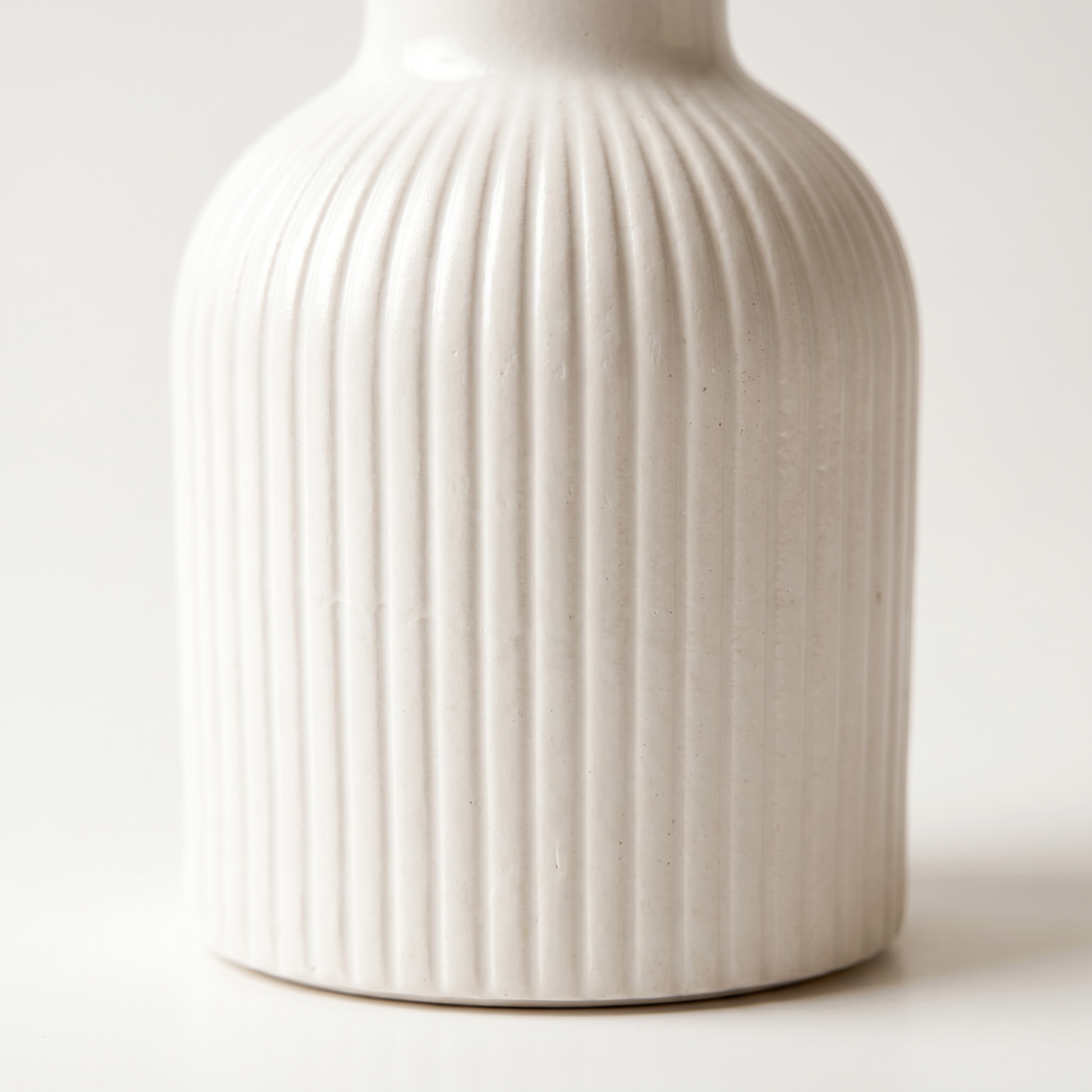 Ribbed Bottle Vase | Macro Texture Detail | Sunsum®