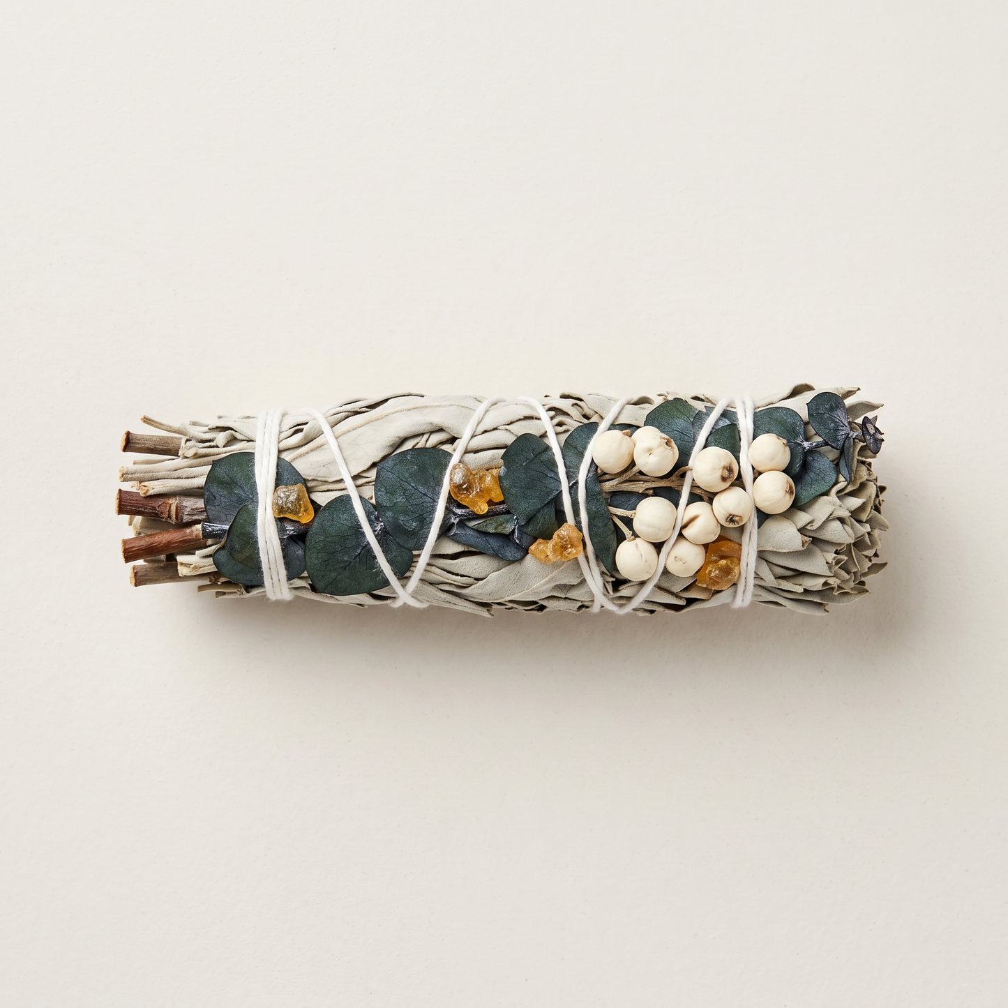 White Sage & Copal Smudge Stick | Eucalyptus & Tallow Berries | Full Length Studio | Sunsum®