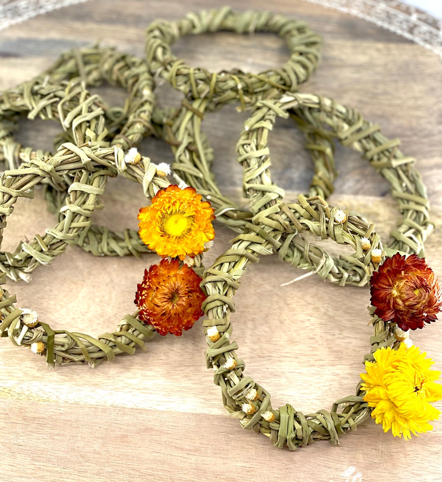 Summer Harvest, Sweetgrass Wreath Ornaments, 4” Sunsum®